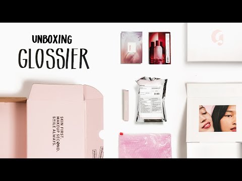 Unboxing Glossier