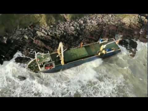 &#039;Ghost Ship&#039; Washes Up in Ireland