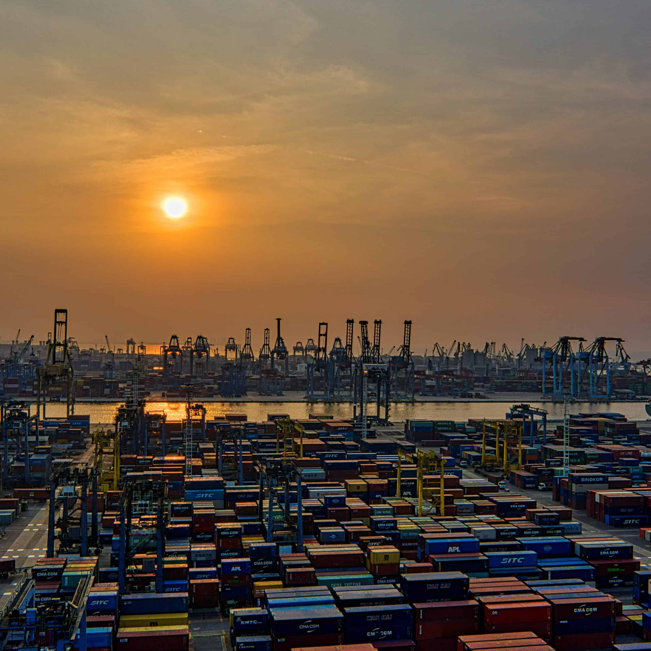 Port full of shipping containers